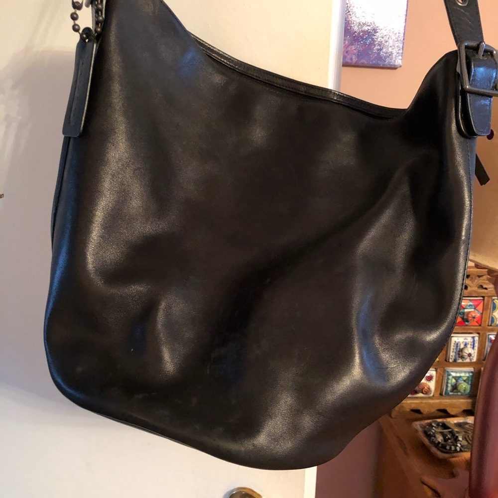 Coach black leather large shoulder bag.
